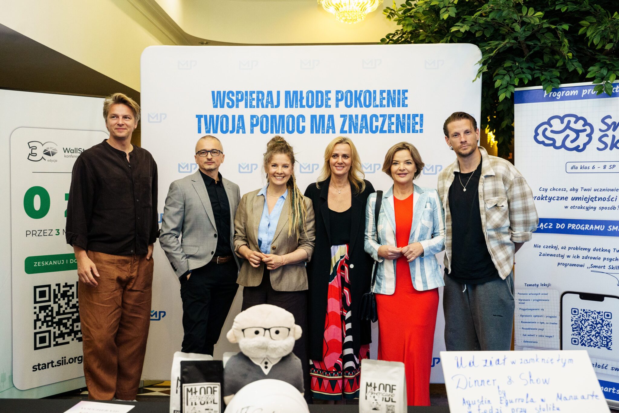 sztuka-niesie-pomoc-artysci-dla-mlodego-pokolenia-na-jubileuszowej-konferencji-wallstreet-30-w-karpaczu